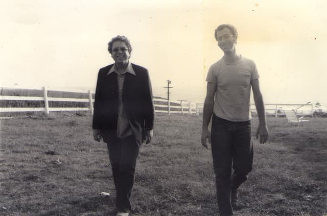 1976 — Malibu, taking a break outside The Band's studio with Hirth Martinez